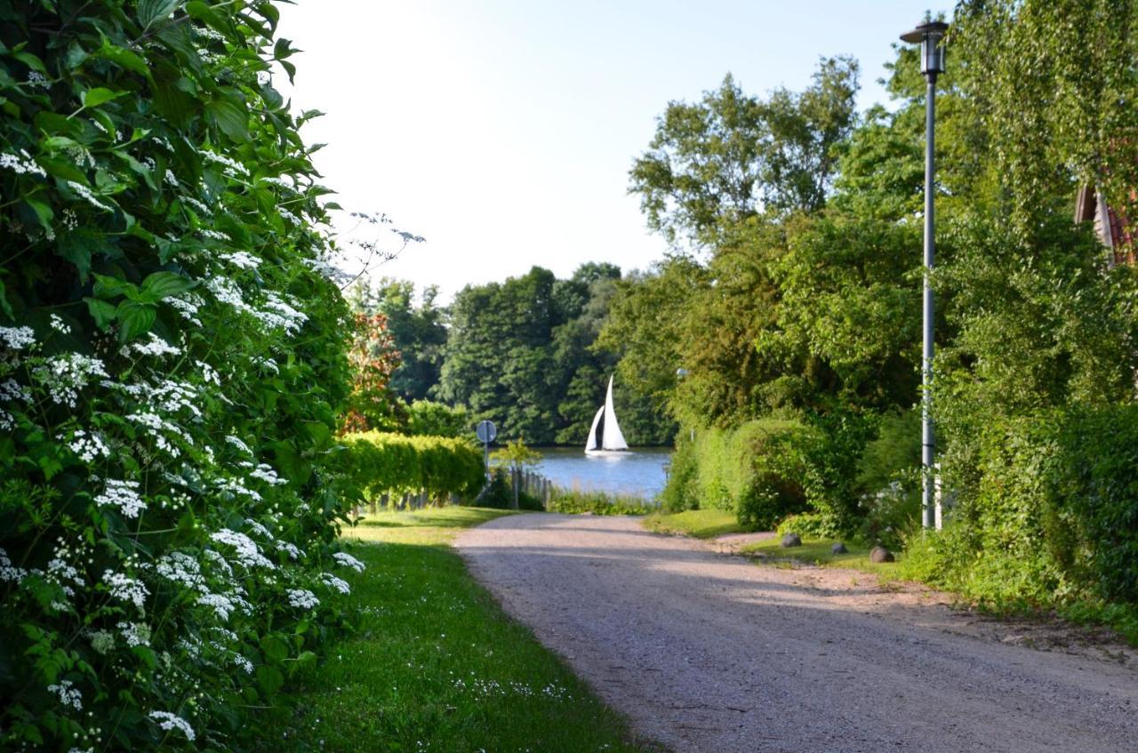 Ferienwohnung Am See Ойтин  Экстерьер фото